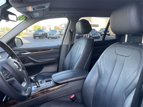 Used 2015 BMW X5 xDrive35i image 11