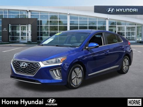 Used 2022 Hyundai Ioniq SE image 1
