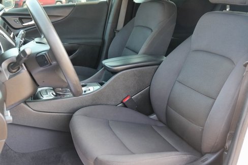 Used 2024 Chevrolet Malibu LT image 10