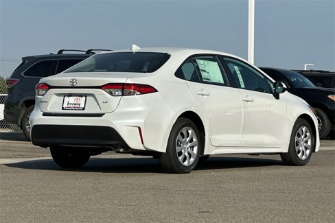 New 2025 Toyota Corolla LE image 4
