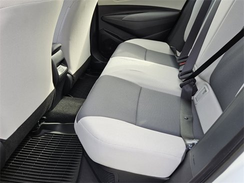 Used 2025 Toyota Corolla XLE image 6