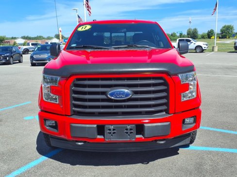 Used 2017 Ford F150 XLT image 2