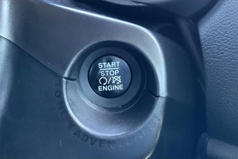 Used 2017 Jeep Renegade Latitude w/ Cold Weather Group image 14