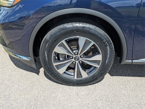 Used 2023 Nissan Murano S image 10