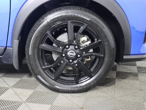 Used 2023 Nissan Kicks SV image 19
