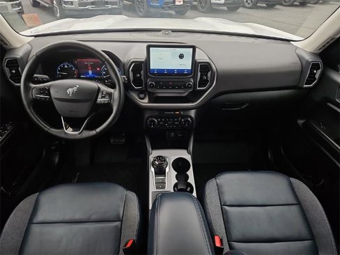 Certified 2022 Ford Bronco Sport Outer Banks w/ Tech Package image 2