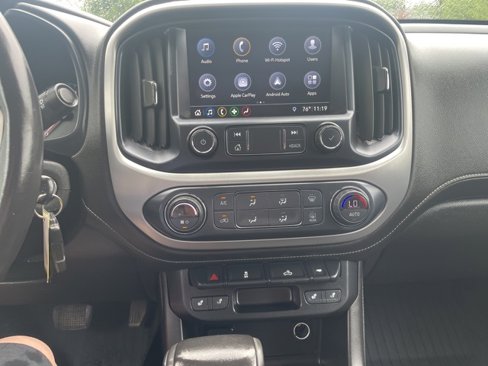 Used 2019 GMC Canyon SLE image 24