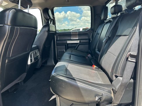 Used 2019 Ford F250 Lariat w/ Chrome Package image 15