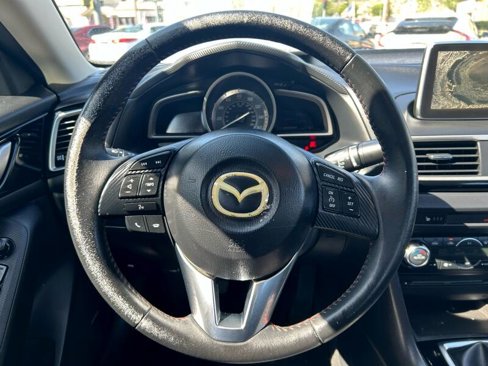 Used 2014 MAZDA MAZDA3 i Grand Touring image 10