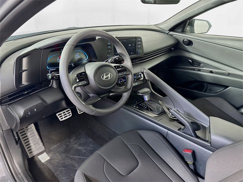 New 2025 Hyundai Elantra Sport image 19