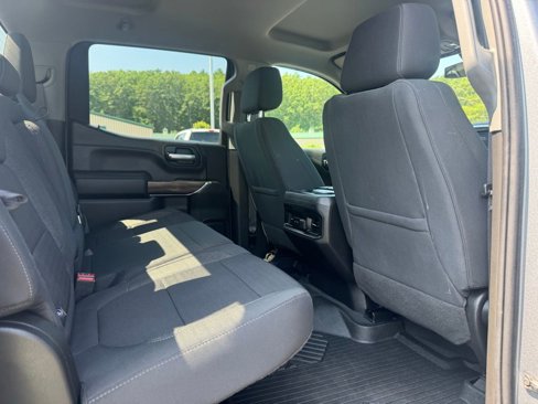 Used 2022 Chevrolet Silverado 1500 LT Trail Boss w/ Bed Protection Package image 17