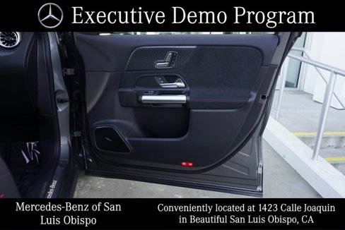 Used 2025 Mercedes-Benz GLA 250 4MATIC image 17