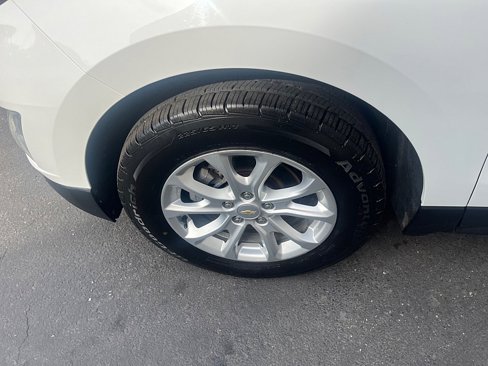 Used 2019 Chevrolet Equinox LS image 12