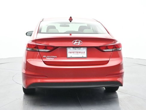 Used 2018 Hyundai Elantra SEL image 8