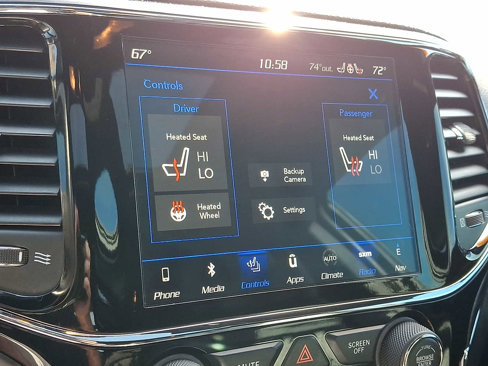 Used 2019 Jeep Grand Cherokee Limited image 17