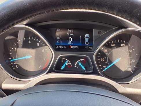 Used 2019 Ford Escape Titanium image 30