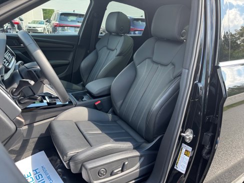 Certified 2025 Audi Q5 2.0T Premium Plus image 30