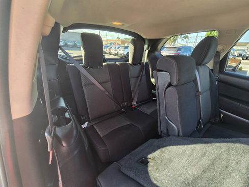 Used 2017 Nissan Pathfinder S image 14