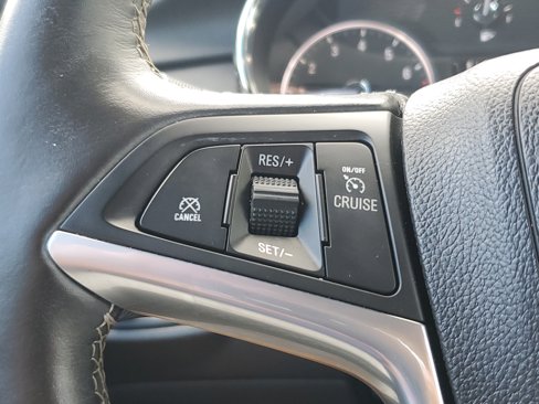 Used 2017 Buick Encore Essence image 22