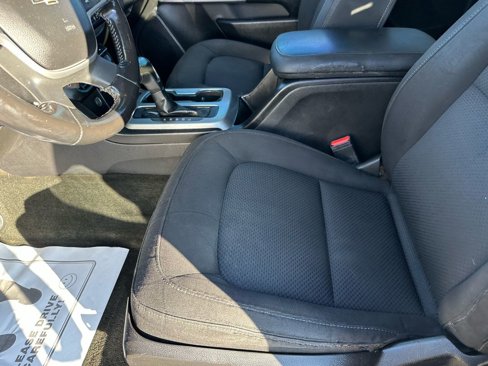 Used 2018 Chevrolet Colorado LT w/ LT Convenience Package image 35