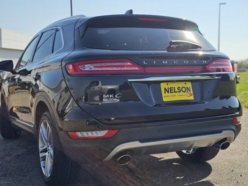 Used 2019 Lincoln MKC Reserve w/ MKC Climate Package image 3