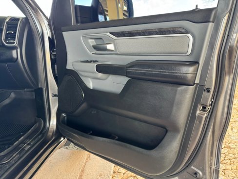 Used 2021 RAM 1500 Big Horn image 26