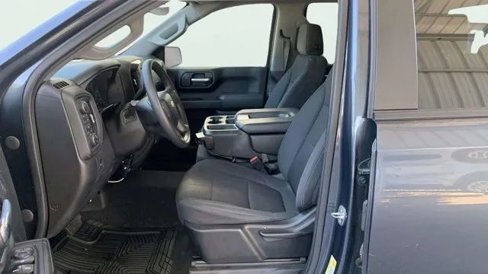 Used 2021 Chevrolet Silverado 1500 Custom w/ LPO, Dark Essentials Package image 9
