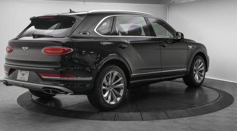 Used 2024 Bentley Bentayga Extended Wheelbase image 9