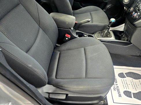 Used 2009 Hyundai Elantra image 43