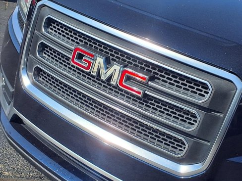 Used 2015 GMC Acadia SLT image 31