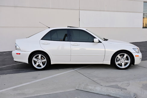 Used 2001 Lexus IS 300 image 7