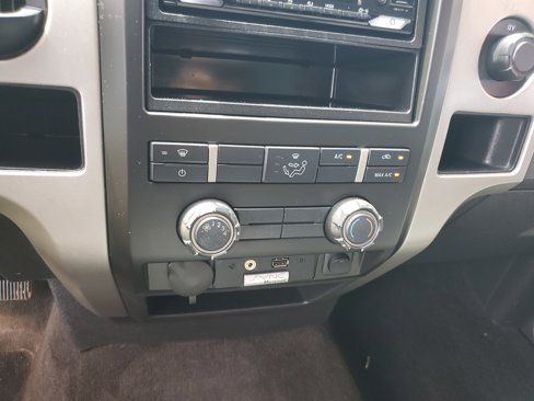 Used 2013 Ford F150 XLT image 19