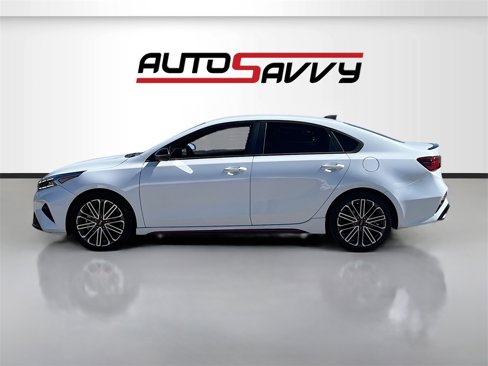 Used 2022 Kia Forte GT w/ GT Technology Package image 4