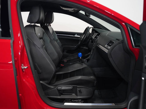 Used 2016 Volkswagen Golf 4-Door image 30