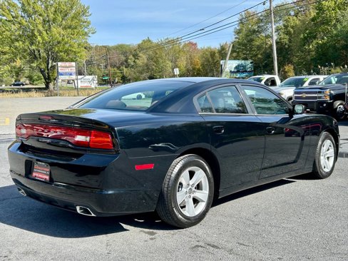 Used 2012 Dodge Charger SE image 23