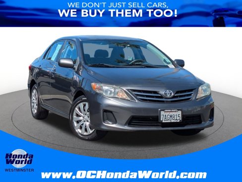 Used 2013 Toyota Corolla LE image 1