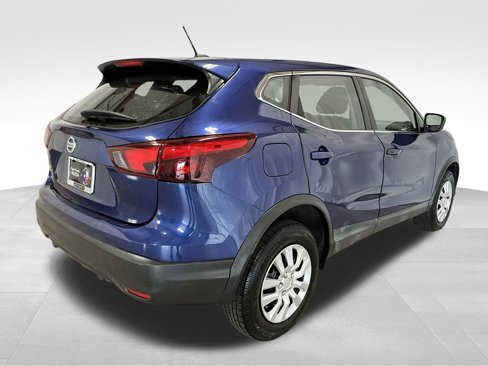 Used 2019 Nissan Rogue Sport S image 6