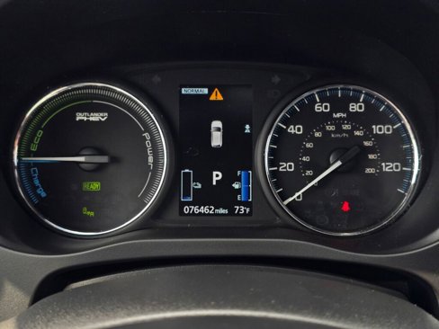 Used 2020 Mitsubishi Outlander GT image 26