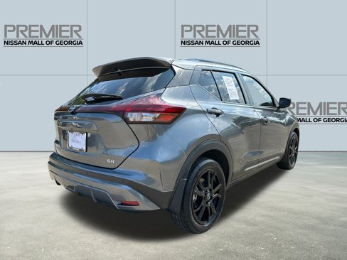 Certified 2022 Nissan Kicks SR w/ Premium Package image 5