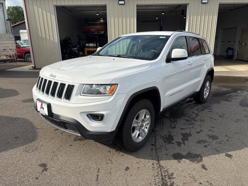 Used 2014 Jeep Grand Cherokee Laredo w/ Quick Order Package 23E image 7