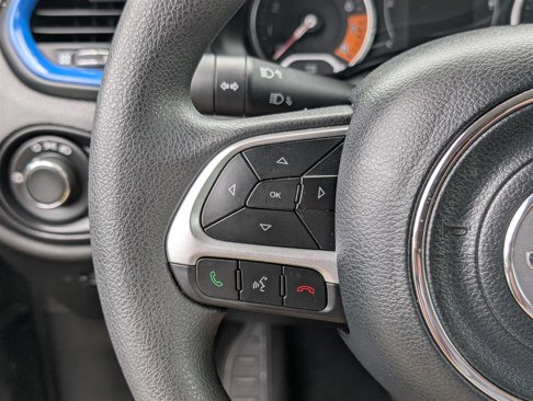 Used 2021 Jeep Renegade Sport w/ Sport Appearance Group image 19