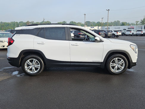 Certified 2022 GMC Terrain SLE w/ Driver Convenience Package image 7