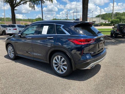 Certified 2022 INFINITI QX50 Luxe image 9