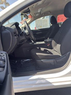 Certified 2025 Nissan Sentra S image 12