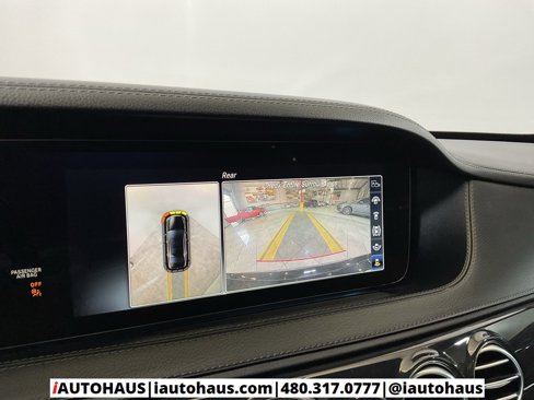 Used 2019 Mercedes-Benz S 560 Sedan image 34