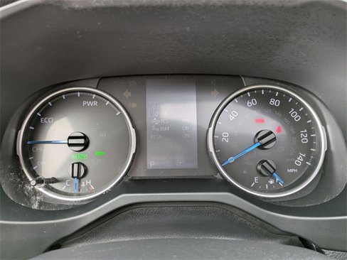 Used 2019 Toyota RAV4 XLE image 14