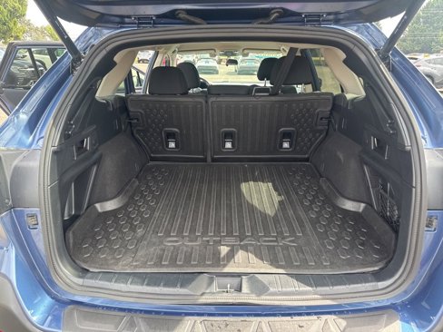 Certified 2022 Subaru Outback Premium image 12