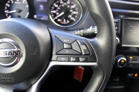 Used 2018 Nissan Rogue S image 20