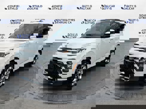 Used 2020 Kia Soul S image 2