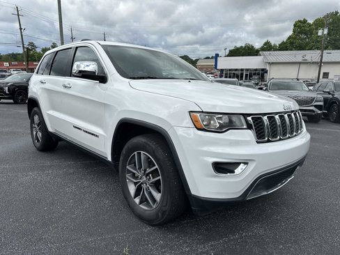 Used 2017 Jeep Grand Cherokee Limited image 1